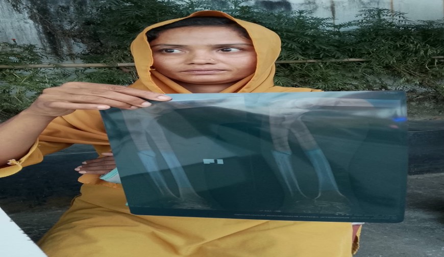 গজারিয়ায় গৃহবধূকে পিটিয়ে হাত ভেঙে দেওয়ার অভিযোগ.